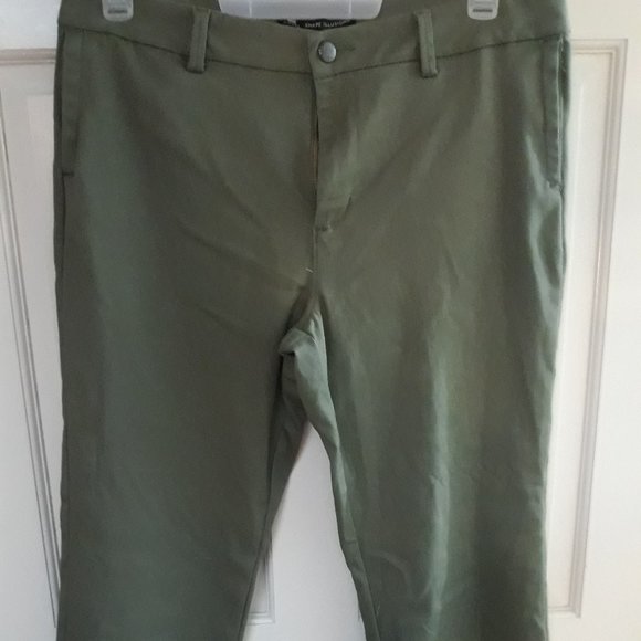 Lee Riders Shape Illusions Olive Green Pants - Picture 1 of 2